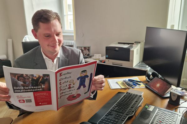 jonasgluesenkamp5C5012B9-233D-C0E8-B0A4-5B0902F52D60.jpg