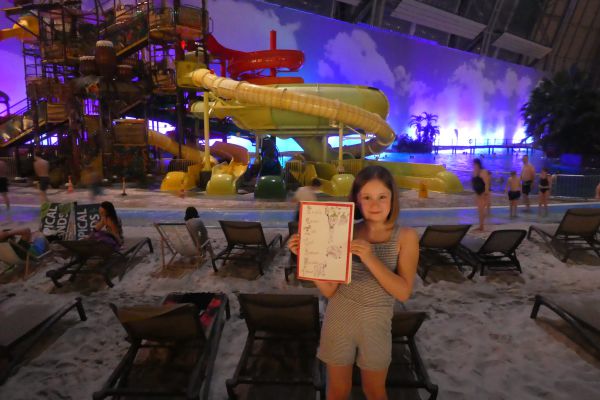 katharina-tropical889874FD-4216-F920-D3FC-B60EE64023FF.jpg